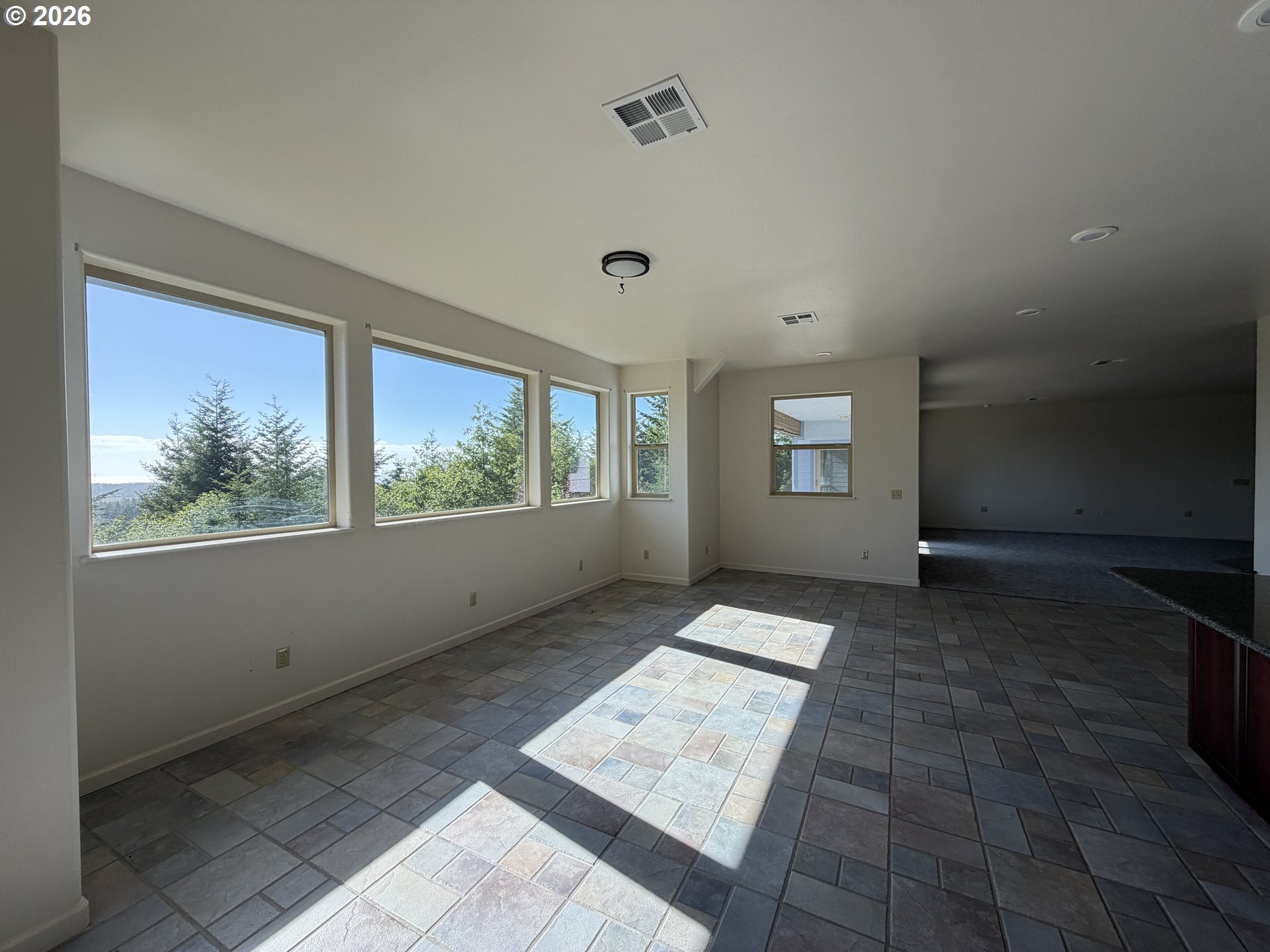 47500 Pacific View Road Langlois, OR 97450 - Photo 14 of 43 Dining Area