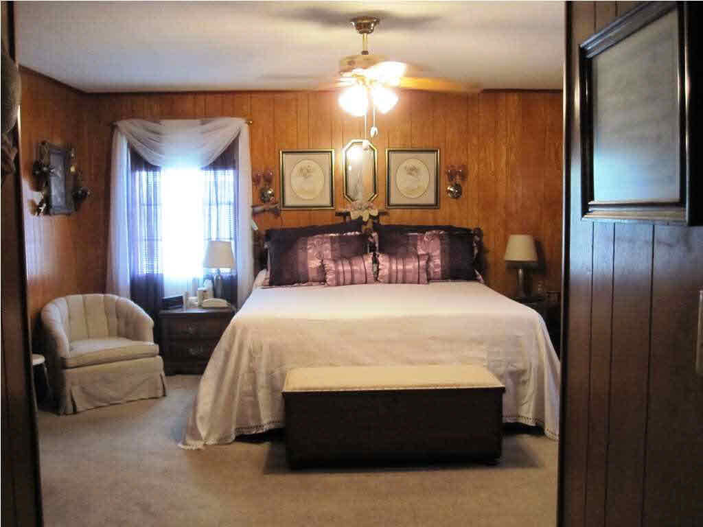 1206 West Parks Road Raymond, MS 39154 - Photo 8 of 16 Huge Master Bedroom