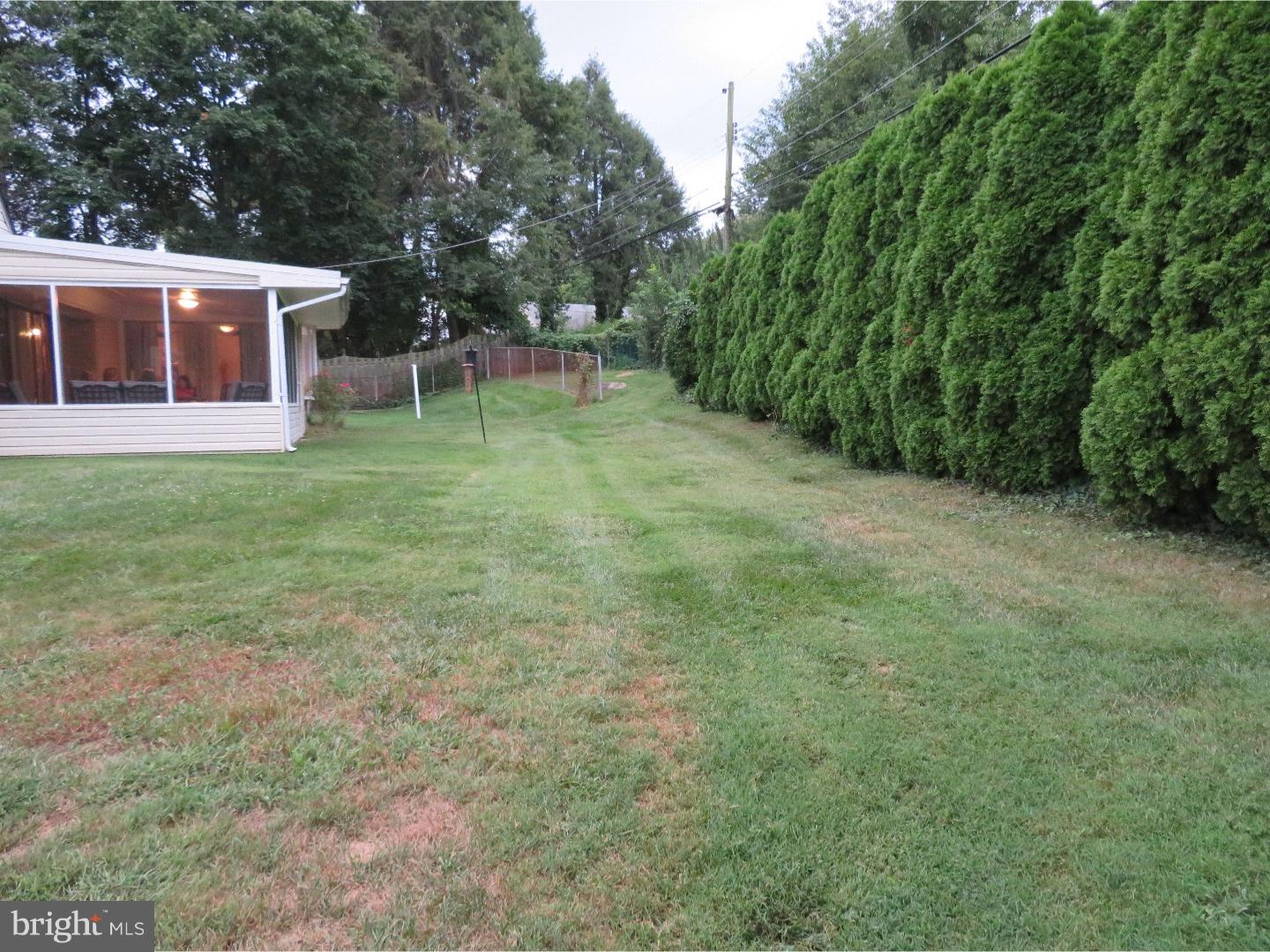 59 Flamingo Road Levittown, PA 19056 - Photo 24 of 24 Gallery Image 24