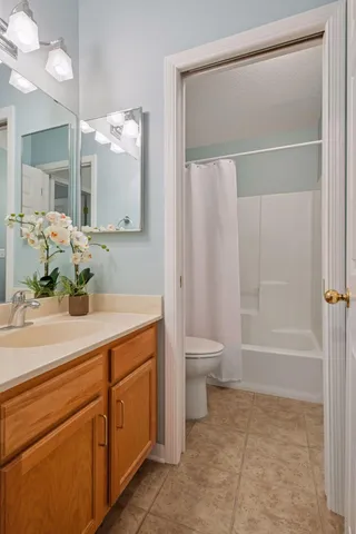 $337,900 | 2062 Mainstreet, Hopkins, MN 55343