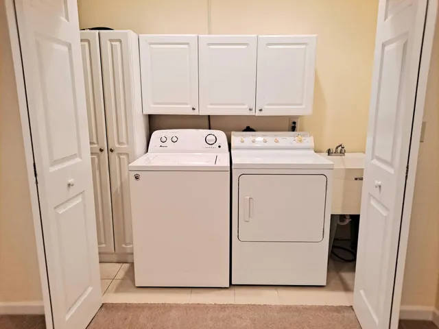 $337,900 | 2062 Mainstreet, Hopkins, MN 55343