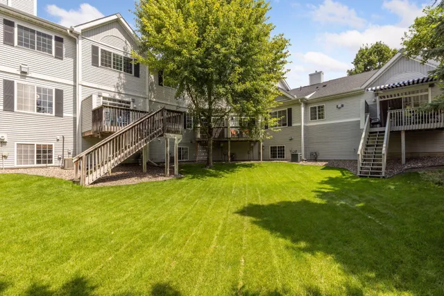 $337,900 | 2062 Mainstreet, Hopkins, MN 55343