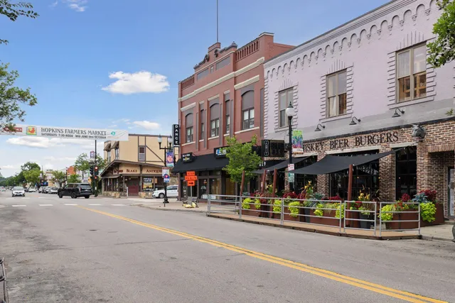 $337,900 | 2062 Mainstreet, Hopkins, MN 55343