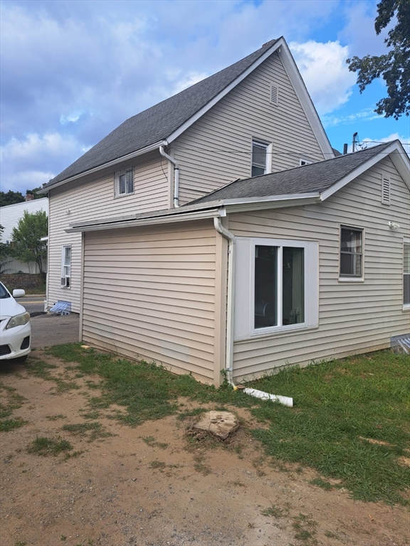94 Massasoit Road Worcester, MA 01604 - Photo 15 of 23 Gallery Image 15