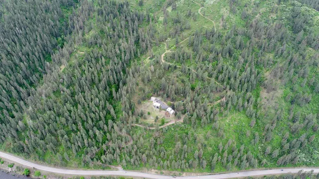 $1,250,000 | 33 Hwy 12 Peck Id 83545, Peck, ID 83545