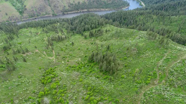 $1,250,000 | 33 Hwy 12 Peck Id 83545, Peck, ID 83545