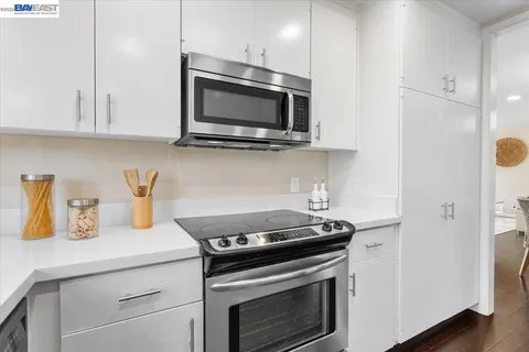 $598,000 | 632 Centre Court, Alameda, CA 94502