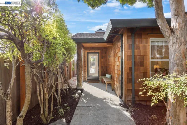 $598,000 | 632 Centre Court, Alameda, CA 94502