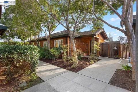 $598,000 | 632 Centre Court, Alameda, CA 94502