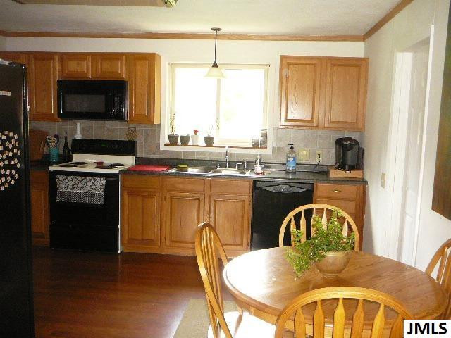 10500 Crabapple Lane Rives Junction, MI 49277 - Photo 12 of 16 Photo 12