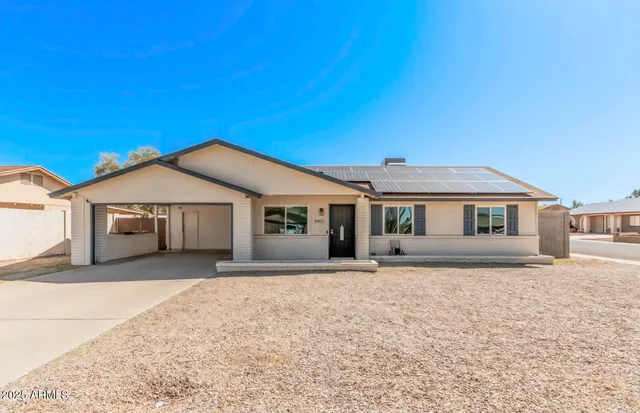 $370,000 | 9903 North 87th Drive, Peoria, AZ 85345