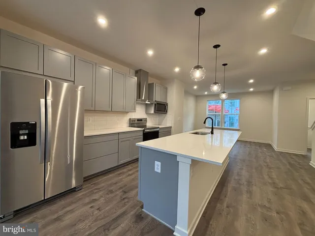 $539,999 | 17954 Alicia Avenue, Dumfries, VA 22026