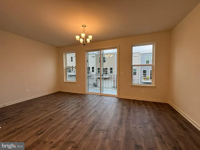 $539,999 | 17954 Alicia Avenue, Dumfries, VA 22026