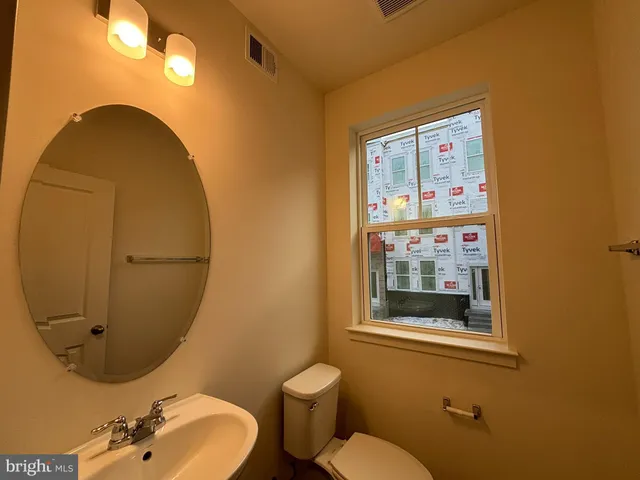 $539,999 | 17954 Alicia Avenue, Dumfries, VA 22026