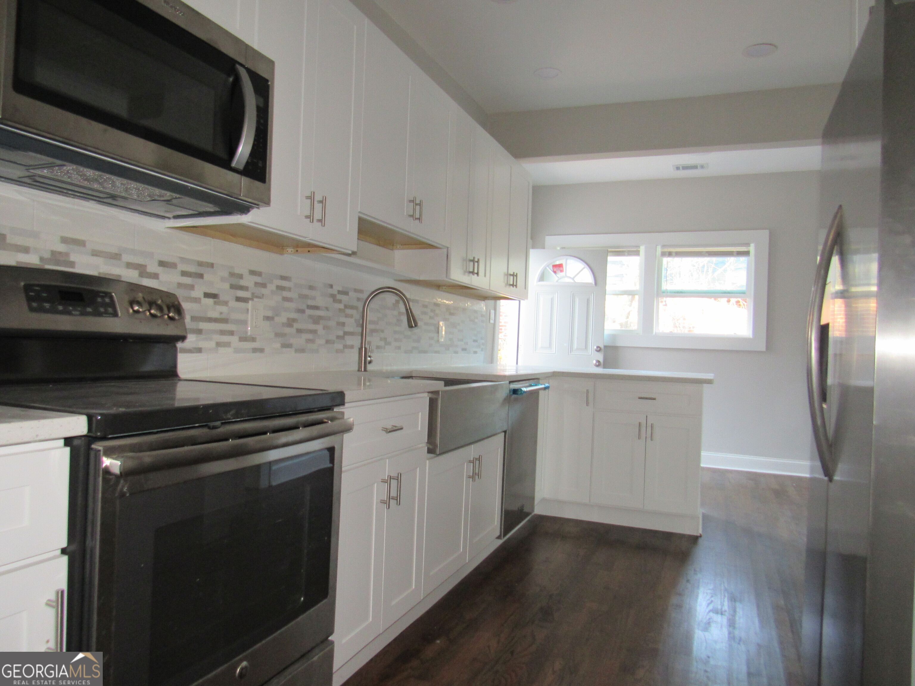 4209 Capitol Avenue Macon, GA 31206 - Photo 11 of 40