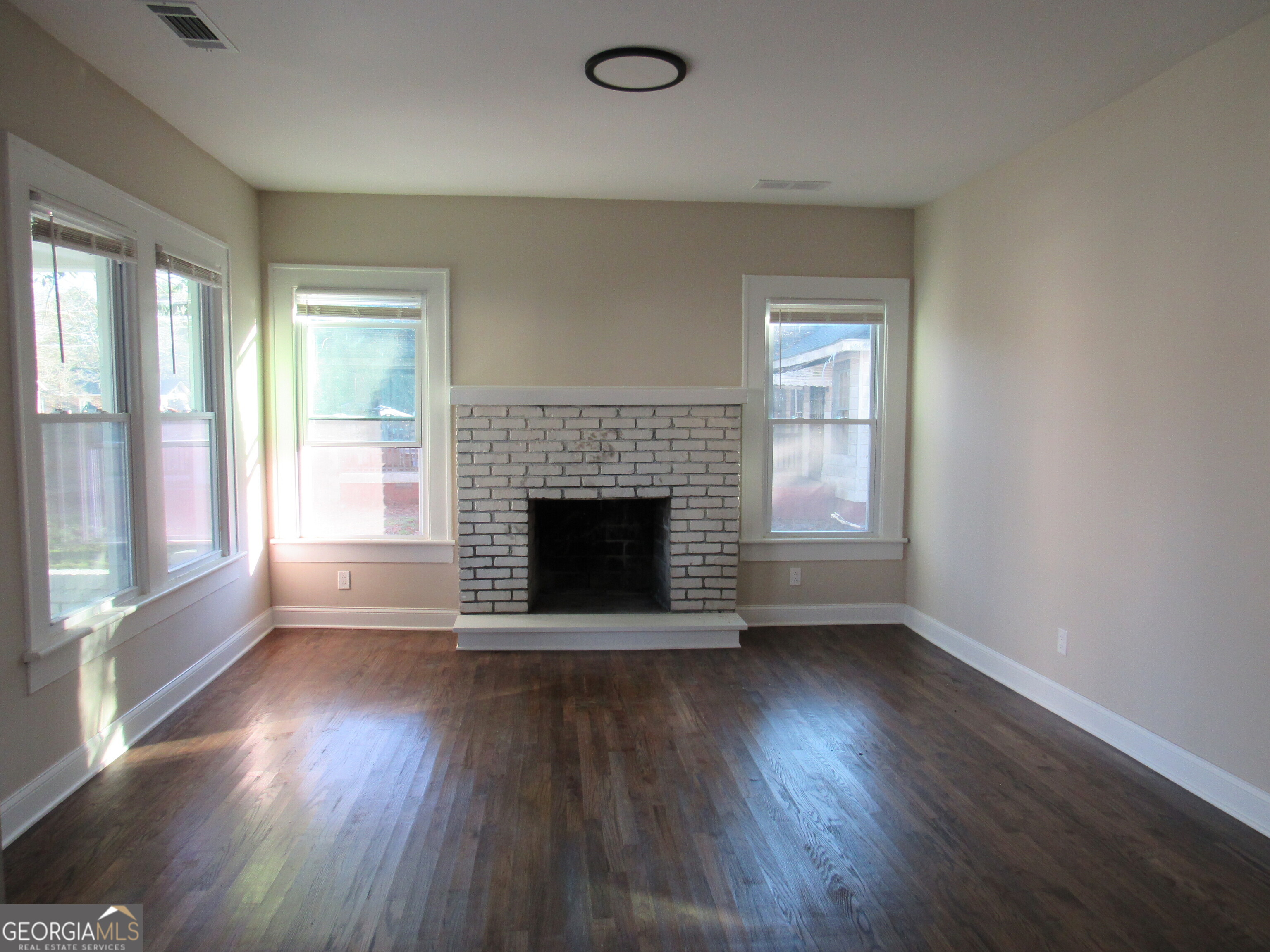 4209 Capitol Avenue Macon, GA 31206 - Photo 7 of 40