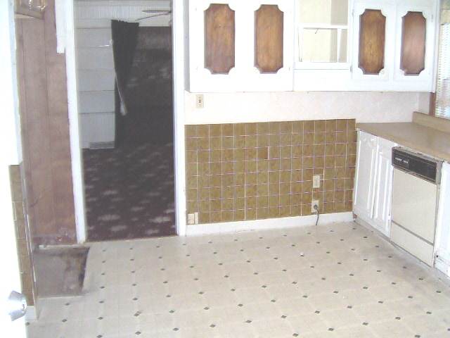 201 Parkins Mill Road Greenville, SC 29607 - Photo 6 of 15