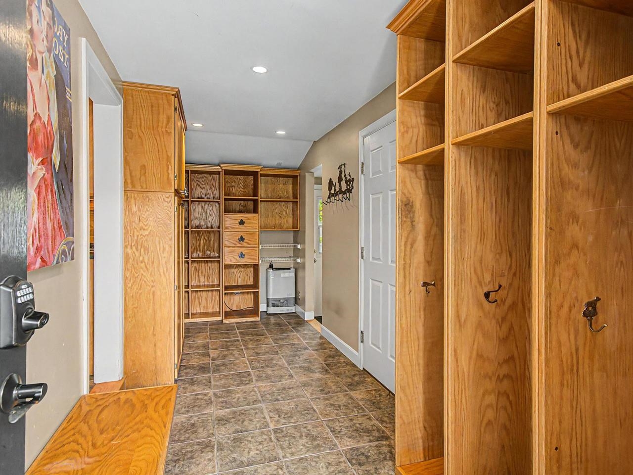 172 Deforest Road Burlington, VT 05401 - Photo 31 of 60