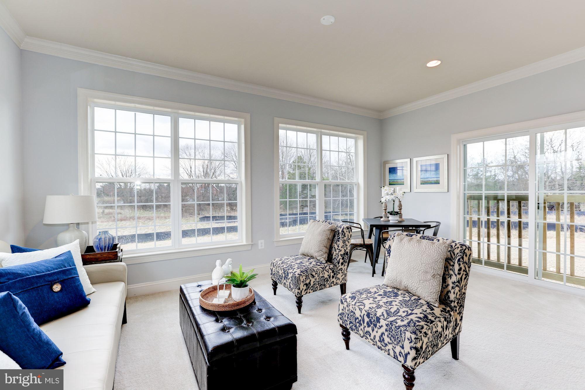 17005 Bennett Way Poolesville, MD 20837 - Photo 27 of 27 Open floor plan from kitchen to sun-room!