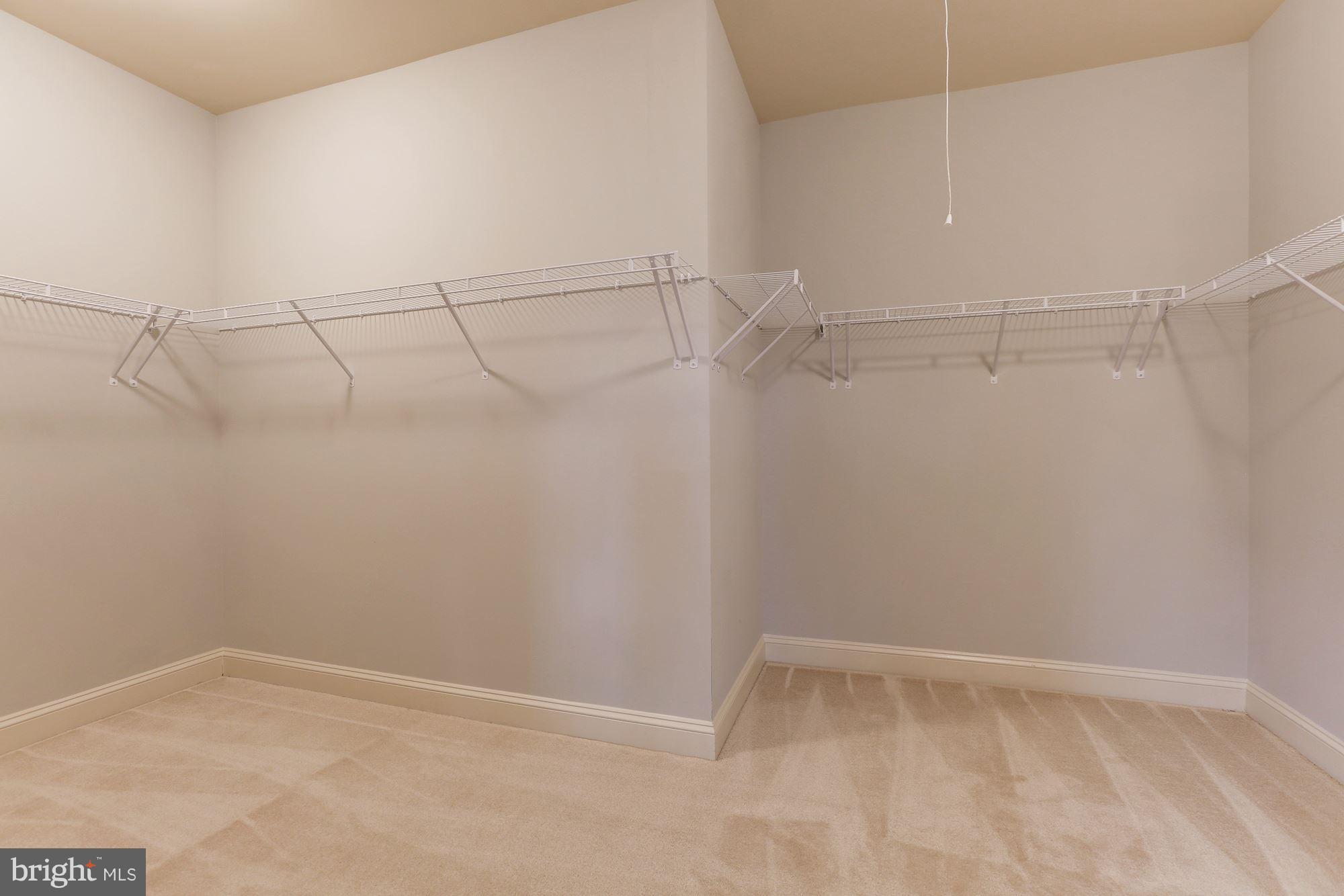 17005 Bennett Way Poolesville, MD 20837 - Photo 26 of 27 Large walk-in closet