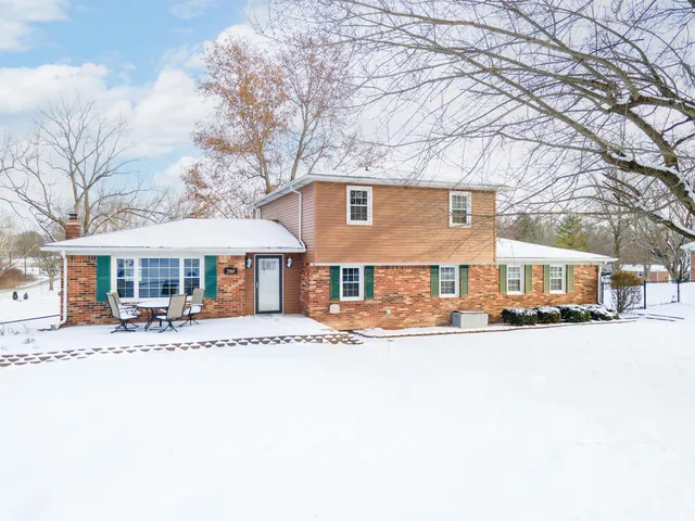 $259,900 | 3960 North Woodbine Drive, Marion, IN 46952