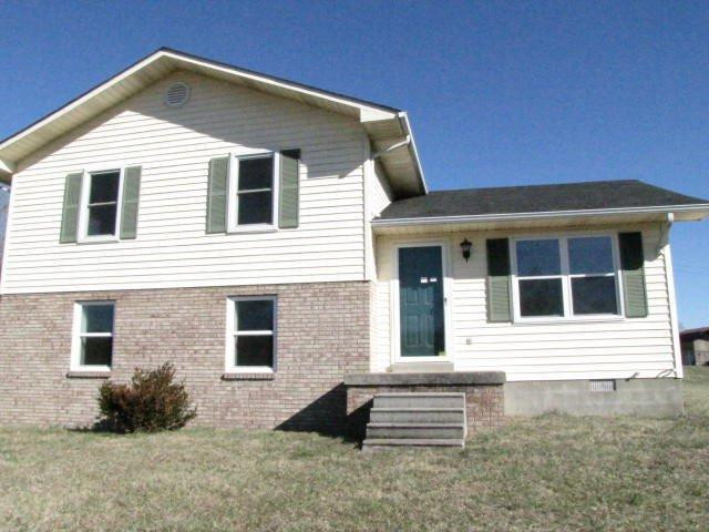 482 Hellard Road Annville, KY 40402 - Photo 3 of 49 Photo 3