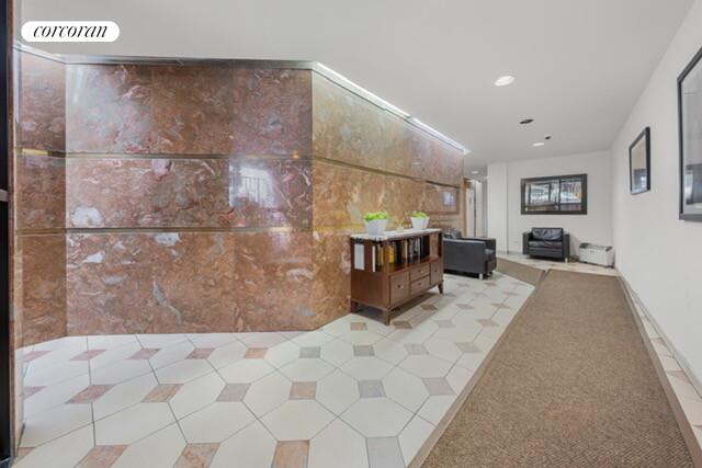 507 East 80th Street, Unit 3F Manhattan, NY 10075 - Photo 33 of 42