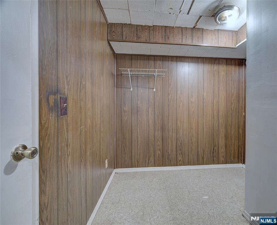 27 Old Short Hills Road West Orange, NJ 07052 - Photo 29 of 35
