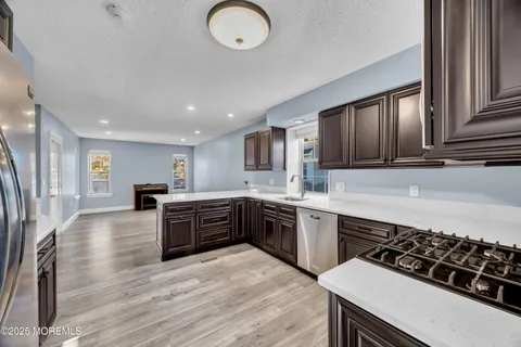 $455,900 | 12 Thatcher Court, Jackson, NJ 08527