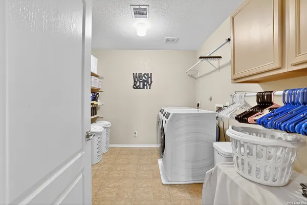 $324,900 | 13307 Sunset Rainbow, San Antonio, TX 78245