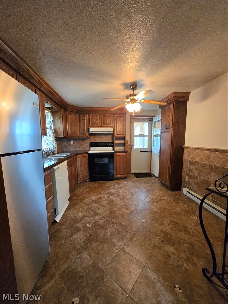 16763 Kinsman Road Middlefield, OH 44062 - Photo 22 of 40 Gallery Image 22