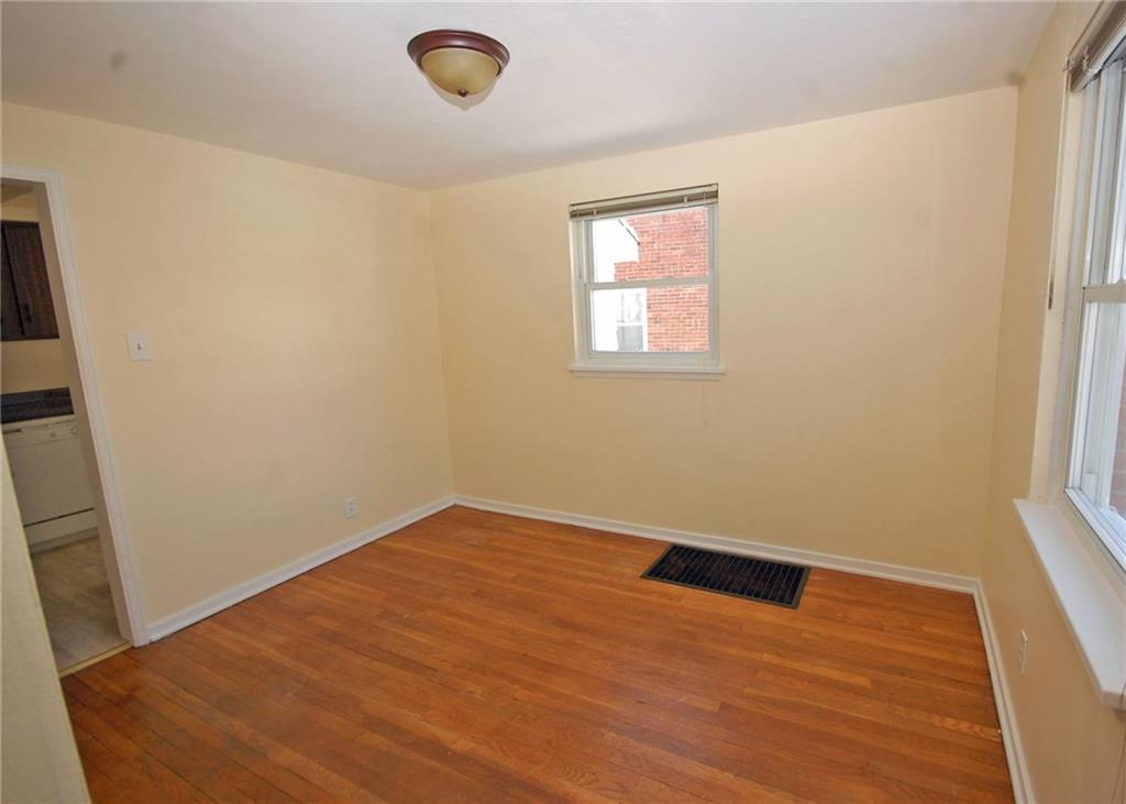 1955 Spring Valley Road Pittsburgh, PA 15243 - Photo 3 of 14 Dining room freshly painted.
