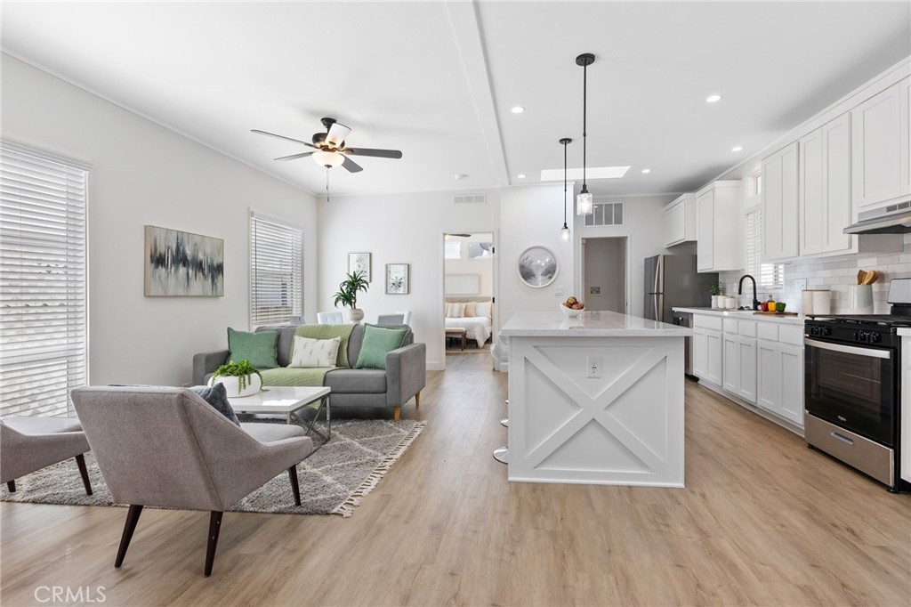 455 Judson Street, Unit 9 Redlands, CA 92374 - Photo 3 of 21