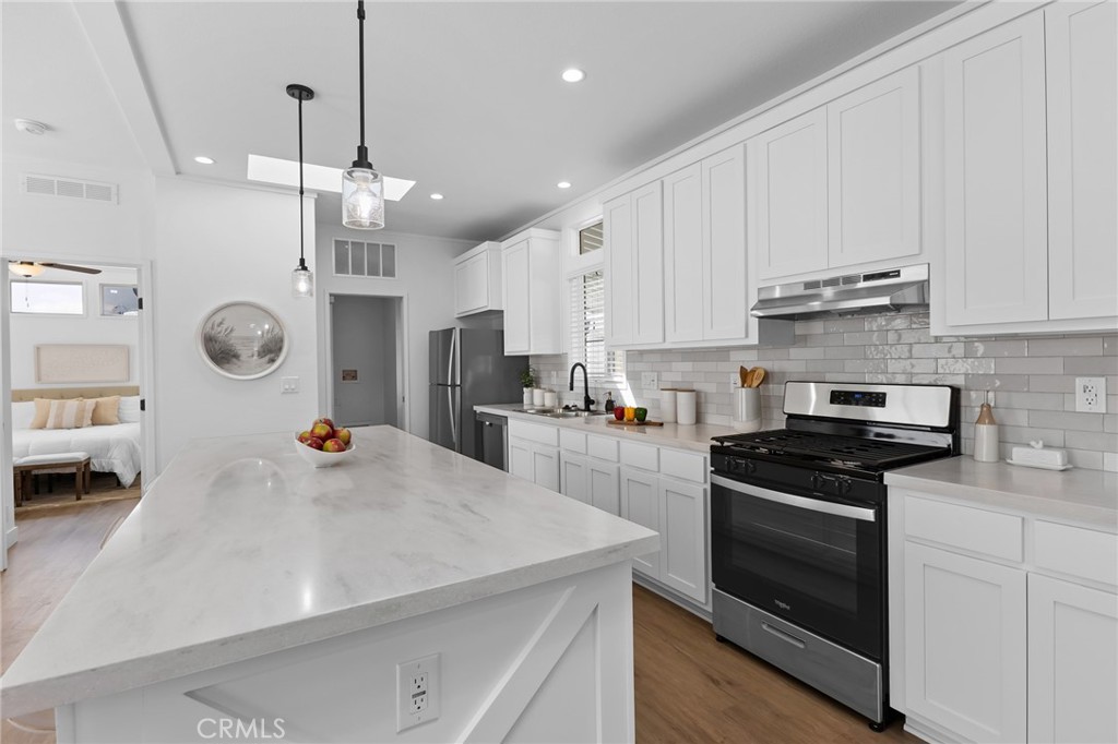 455 Judson Street, Unit 9 Redlands, CA 92374 - Photo 9 of 21