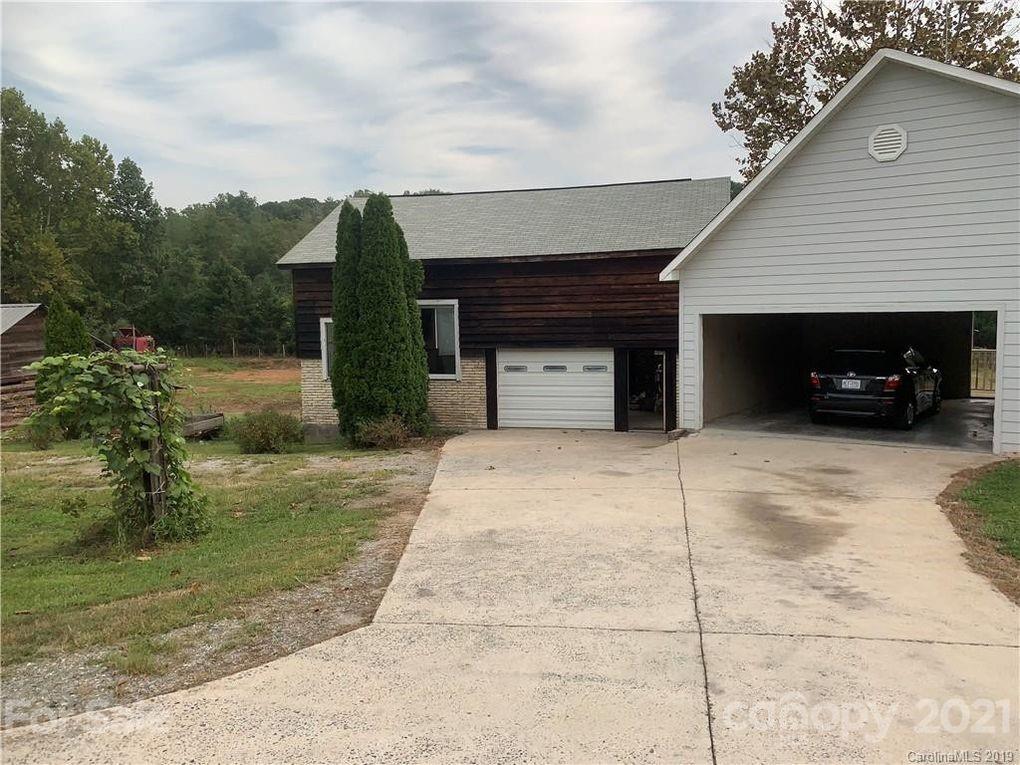 290 John Smith Road Rutherfordton, NC 28139 - Photo 15 of 16 a view of a car garage