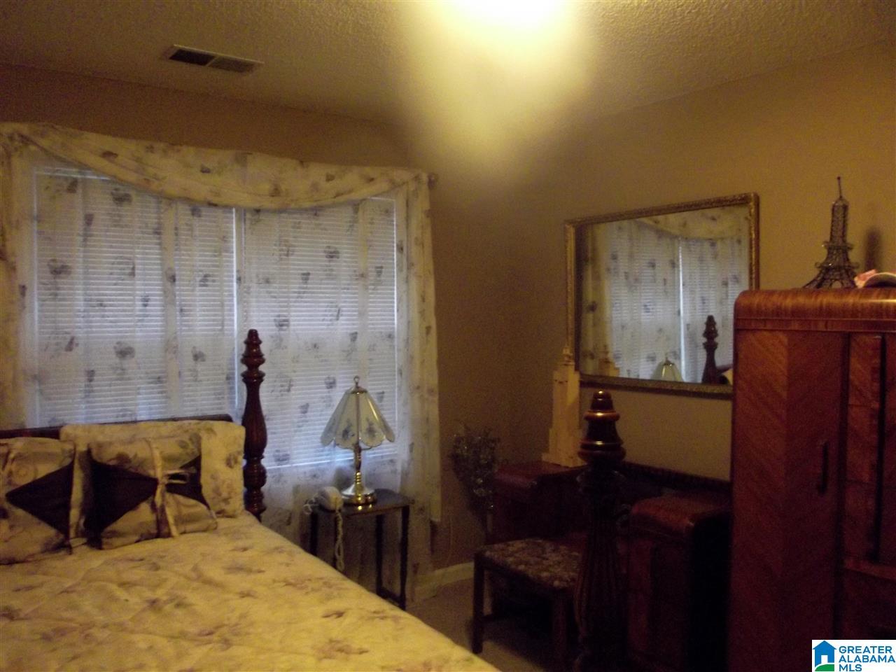 1705 Ridgefield Circle Birmingham, AL 35215 - Photo 29 of 37