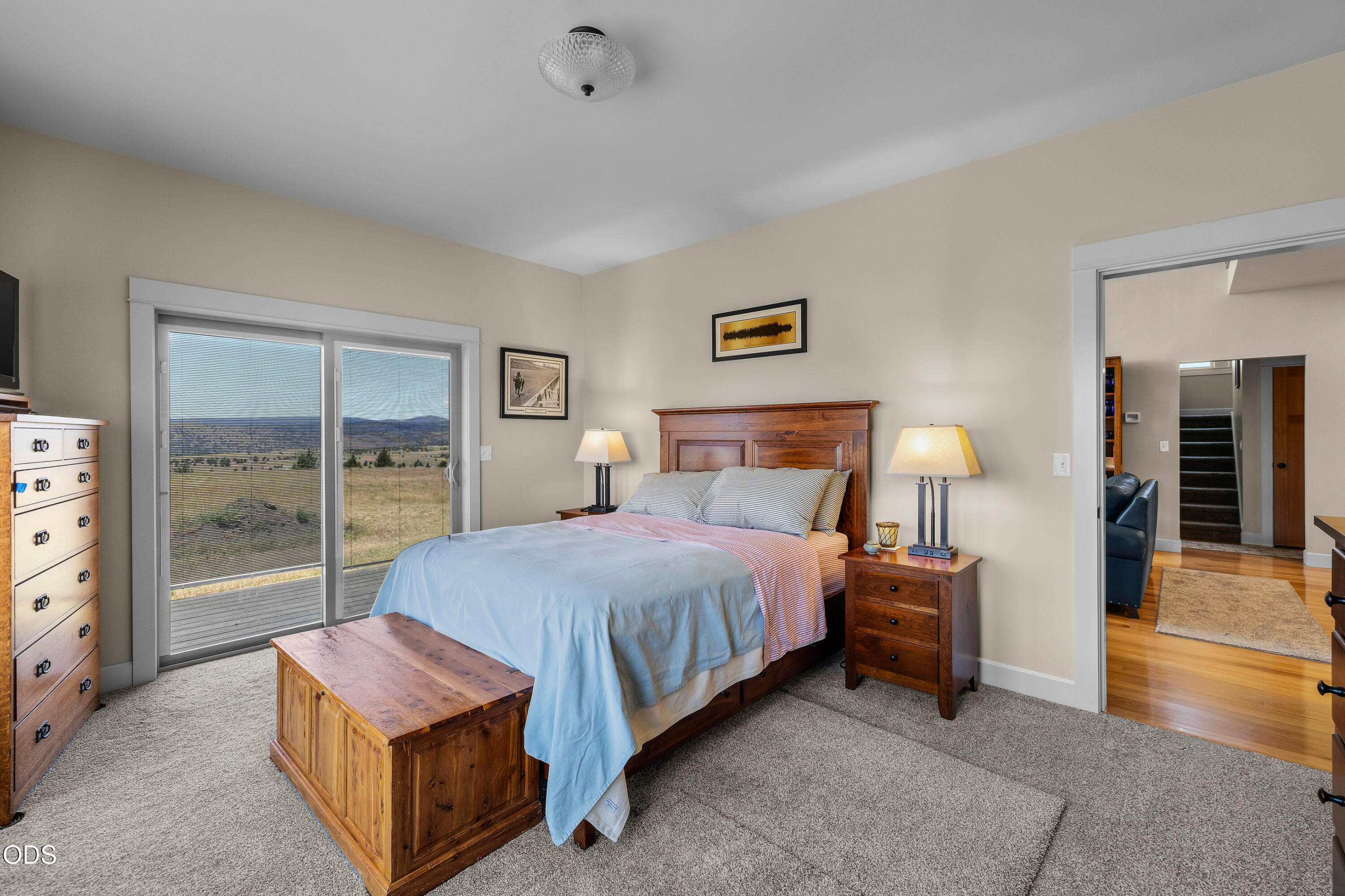 26216 West Bench Road John Day, OR 97845 - Photo 20 of 53 a bedroom with a bed and large window