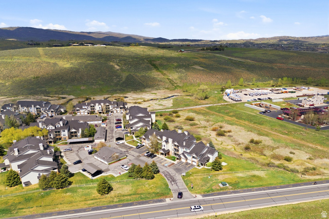 900 Bitner Road, Unit P20 Park City, UT 84098 - Photo 37 of 42 Multi-building residential complex featuring pitched roofs and multiple parking areas