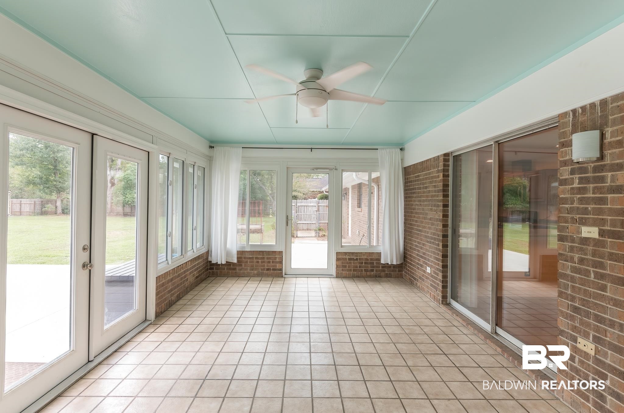405 West Fern Avenue Foley, AL 36535 - Photo 24 of 42 Florida Room