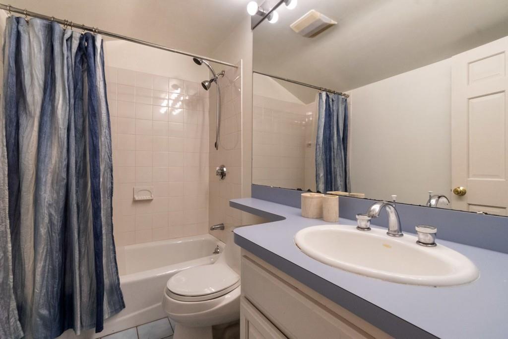 34 Pierrepont Road Newton, MA 02462 - Photo 19 of 21 Gallery Image 19
