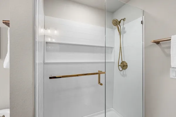 $375,000 | 209 Lake Montello Wi 53949, Montello, WI 53949