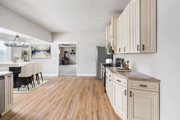 $375,000 | 209 Lake Montello Wi 53949, Montello, WI 53949