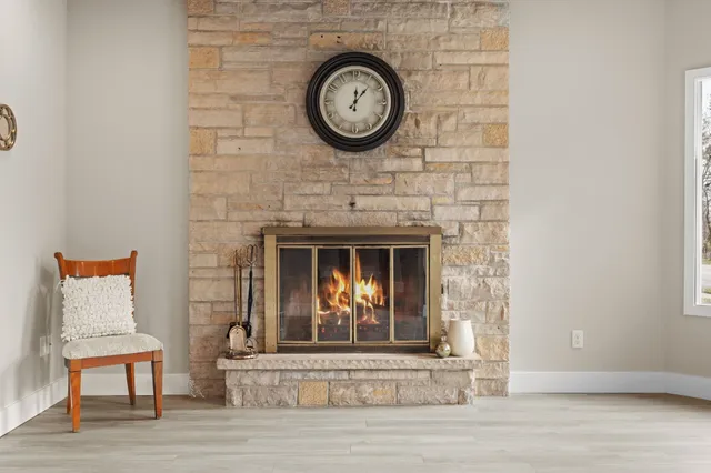 $375,000 | 209 Lake Montello Wi 53949, Montello, WI 53949