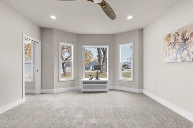 $375,000 | 209 Lake Montello Wi 53949, Montello, WI 53949