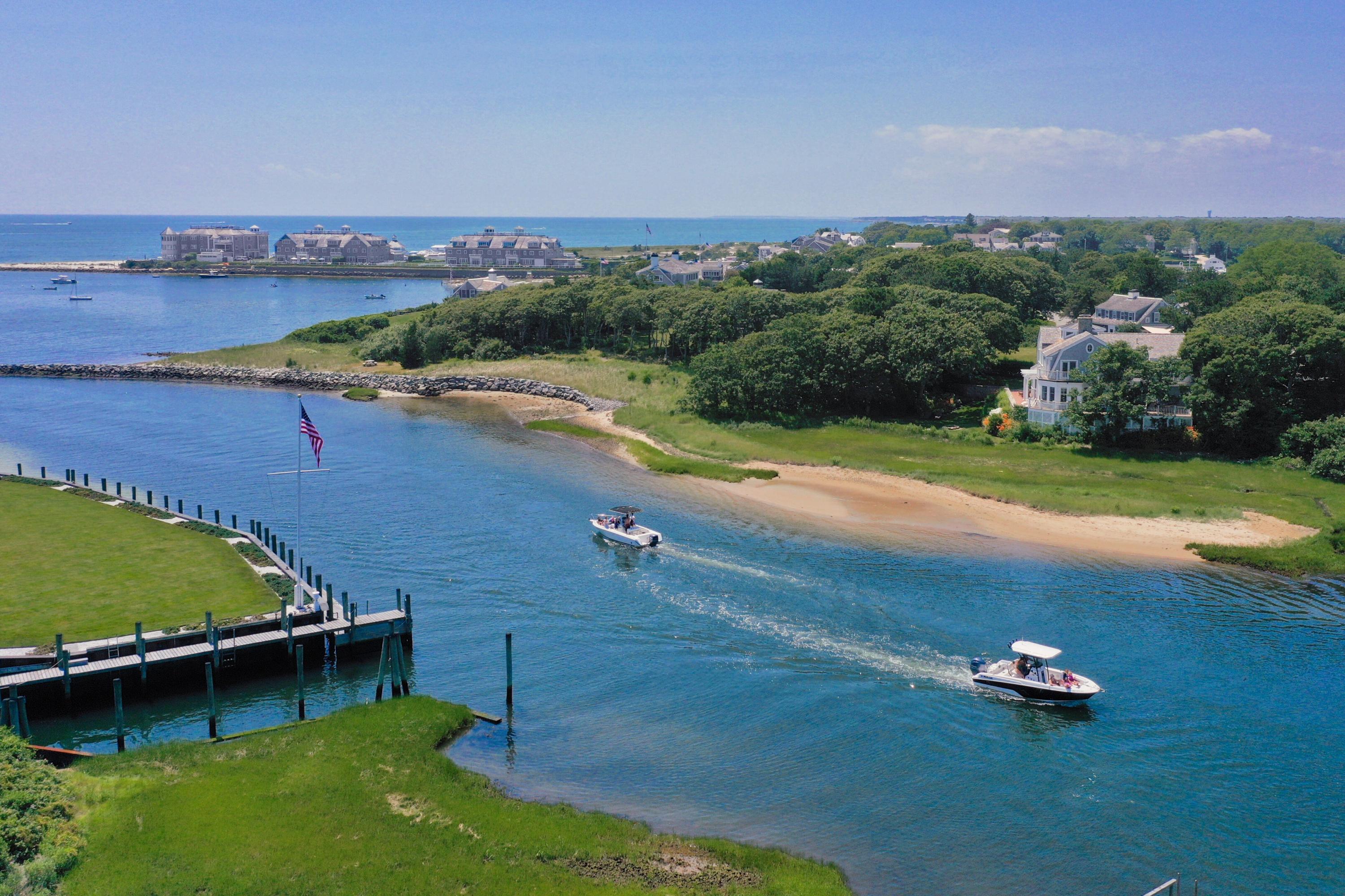 19 Mill Road Harwich Port, MA 02646 - Photo 16 of 56 WfiLbnfK