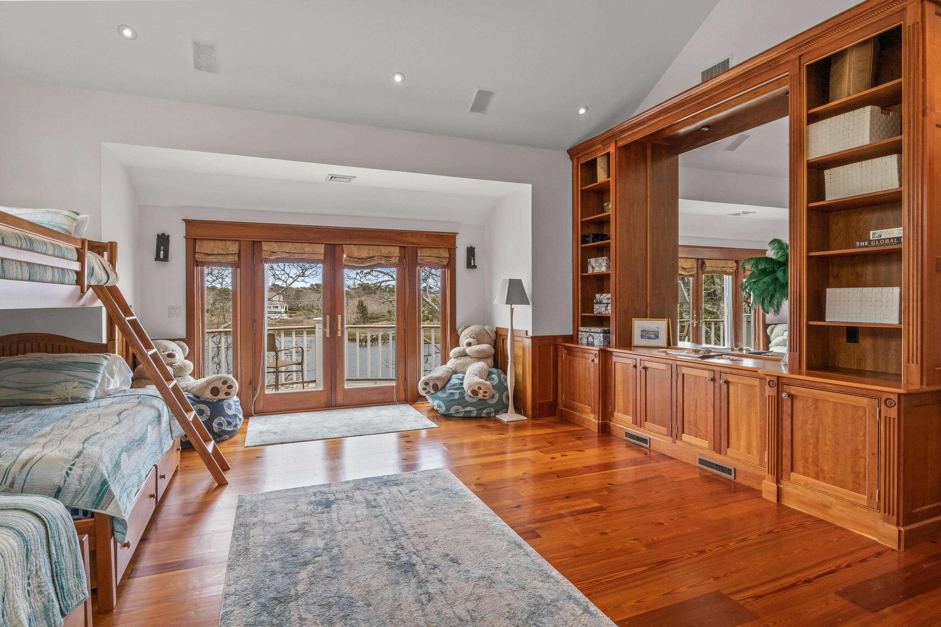 19 Mill Road Harwich Port, MA 02646 - Photo 40 of 56 19milLR-24