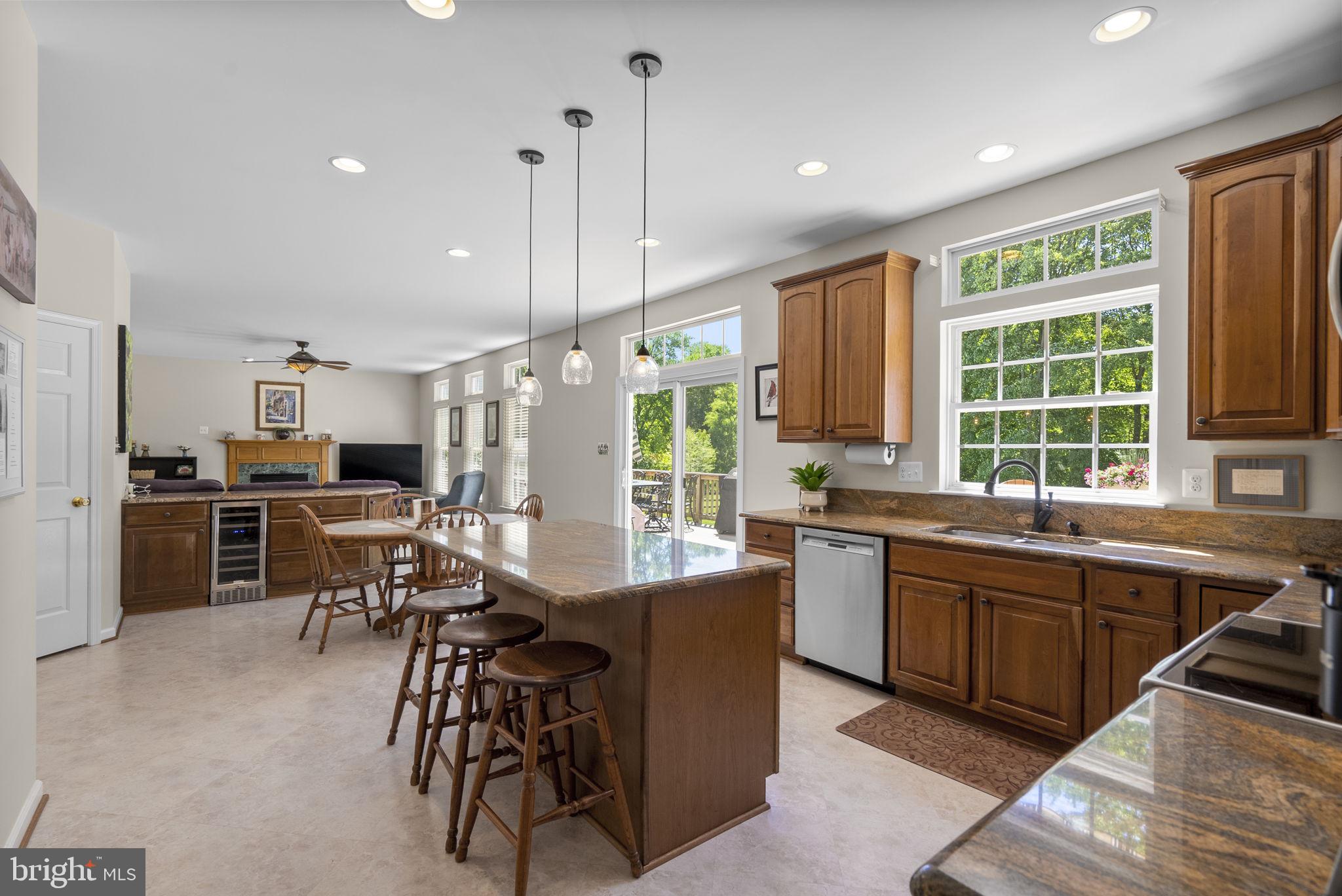 22335 Newcut Road Clarksburg, MD 20871 - Photo 10 of 49