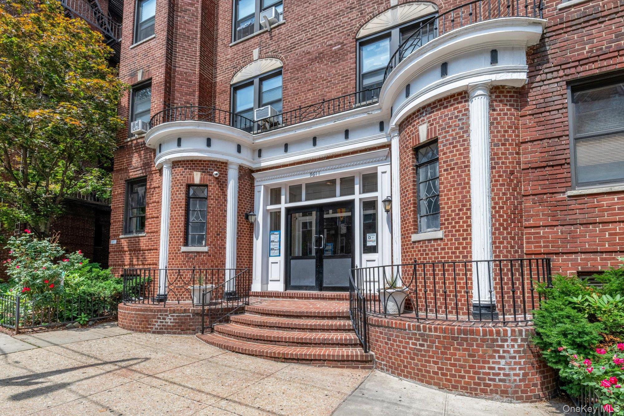 96-11 65th Road, Unit 305 Queens, NY 11374 - Photo 1 of 17