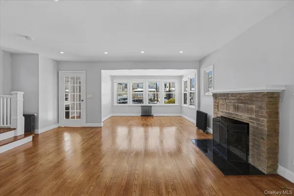 $975,000 | 109-73 200th Street | Hollis