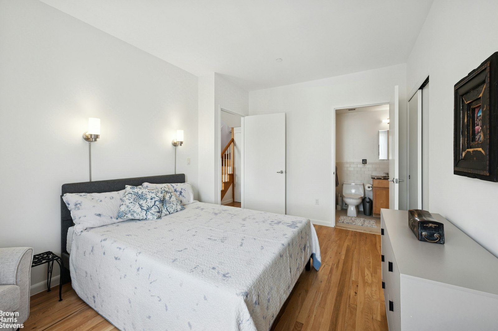 69 East 130th Street, Unit PHB Manhattan, NY 10037 - Photo 16 of 26 a bed room with a bed and a television